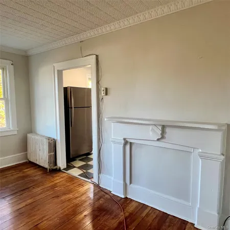 $1,600 | 140 Albany Avenue, Unit 2, Kingston, NY 12401