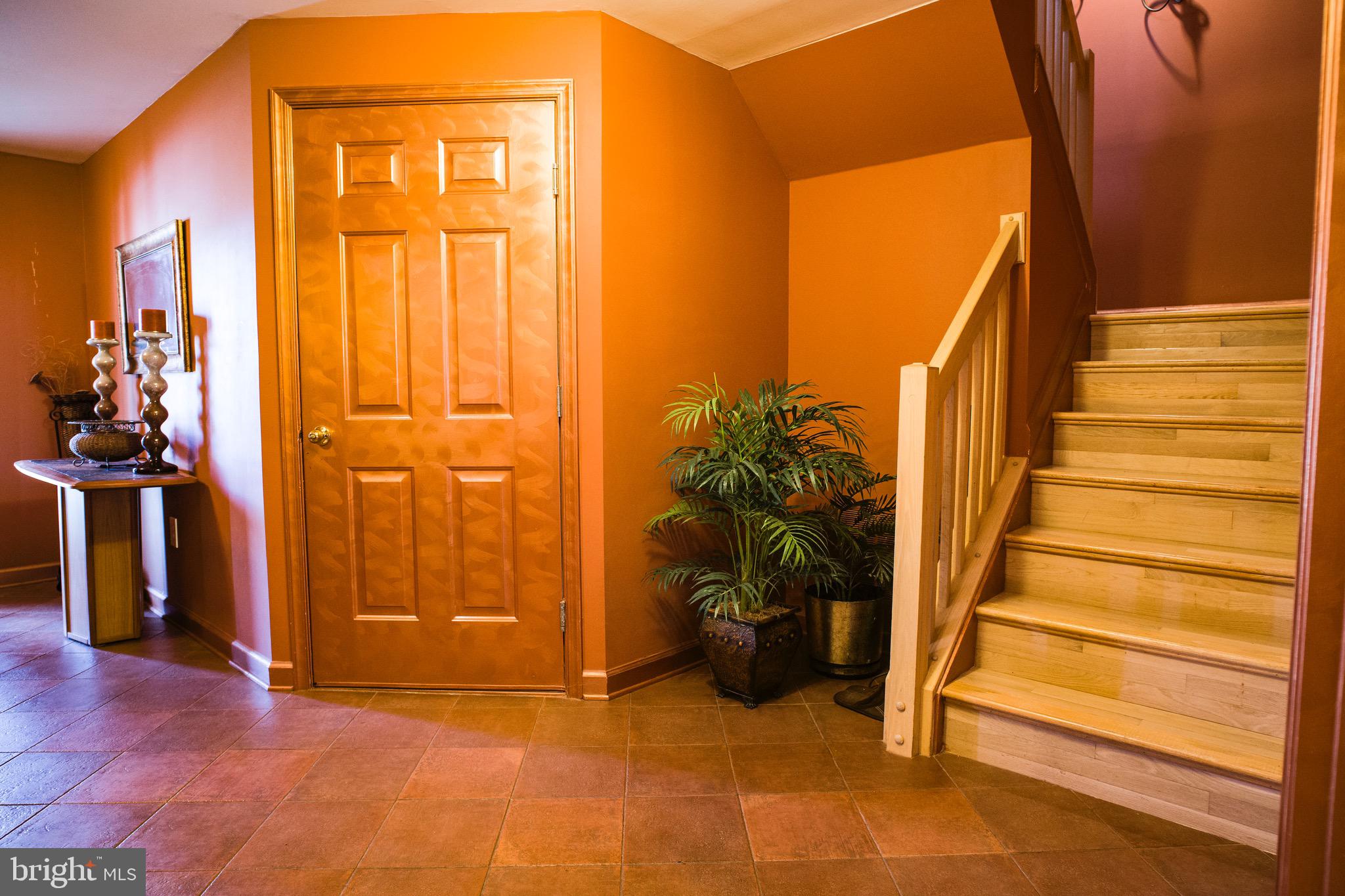 112 Lancefield Road Baltimore, MD 21209 - Photo 12 of 39