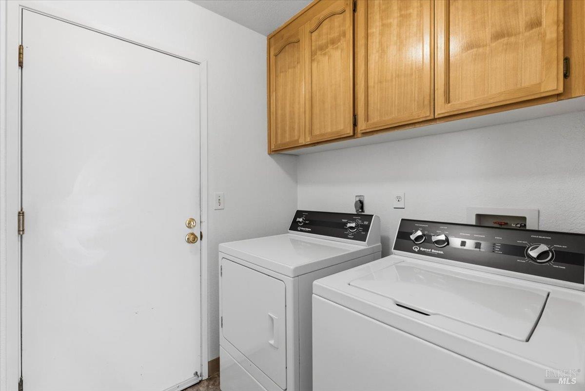 1698 Randon Way Santa Rosa, CA 95403 - Photo 49 of 68 Gallery Image 49