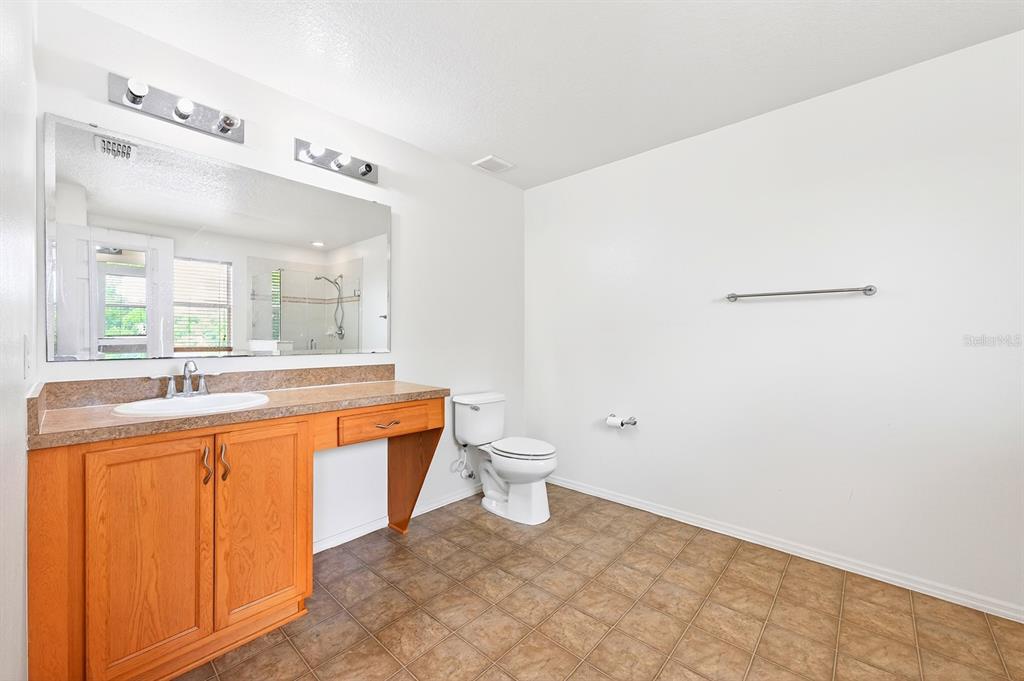 1681 Strathmore Circle Mount Dora, FL 32757 - Photo 18 of 41