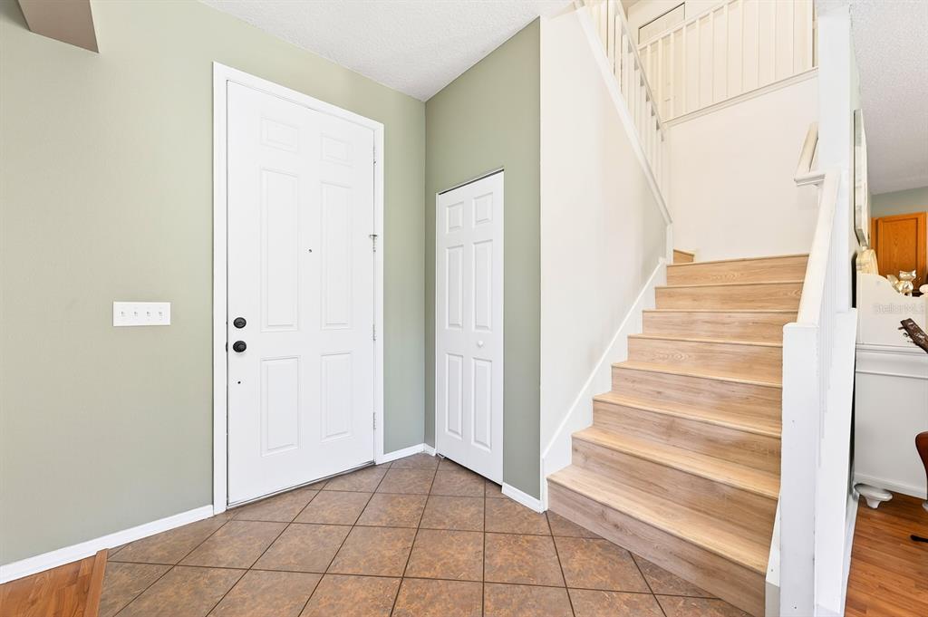 1681 Strathmore Circle Mount Dora, FL 32757 - Photo 4 of 41