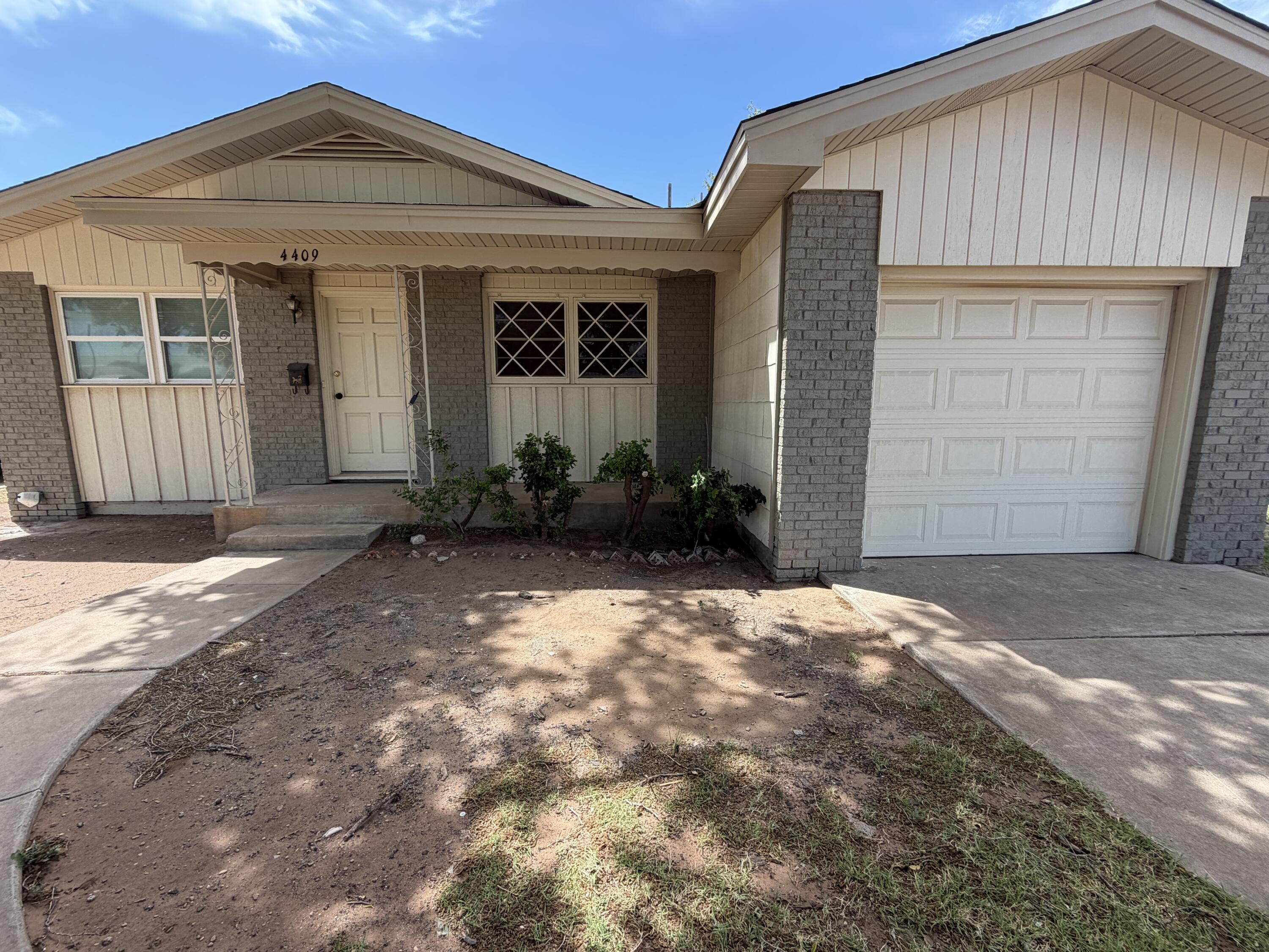 4409 38th Street Lubbock, TX 79414 - Photo 1 of 15 Front of House