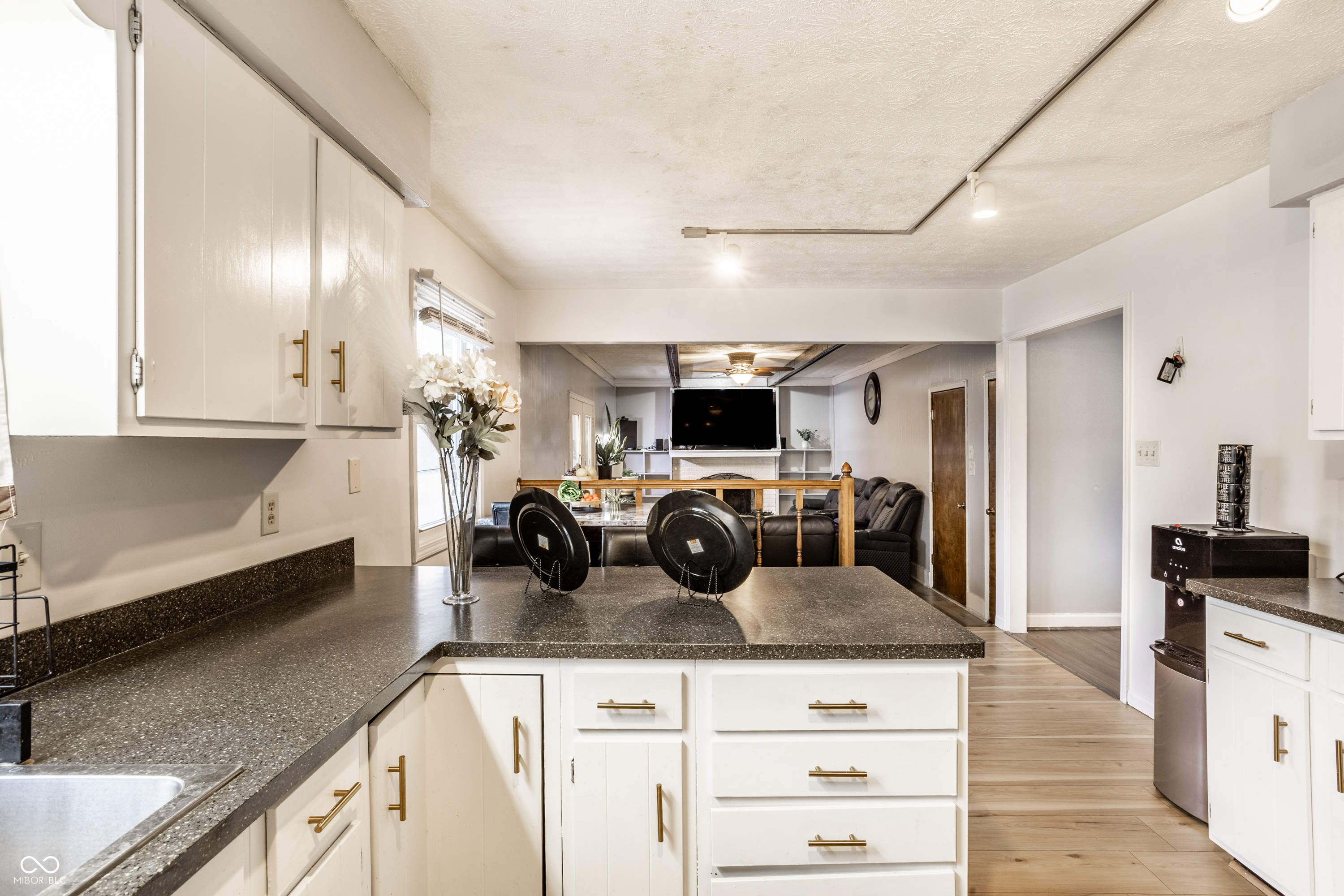 156 Griffin Road Indianapolis, IN 46227 - Photo 12 of 32