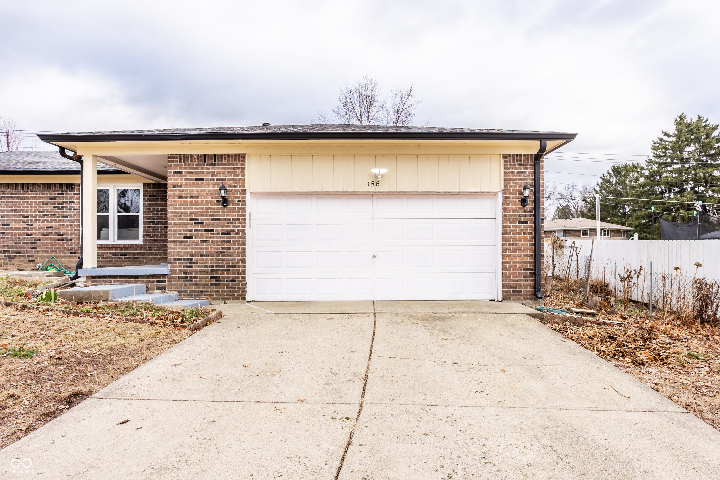 156 Griffin Road Indianapolis, IN 46227 - Photo 4 of 32