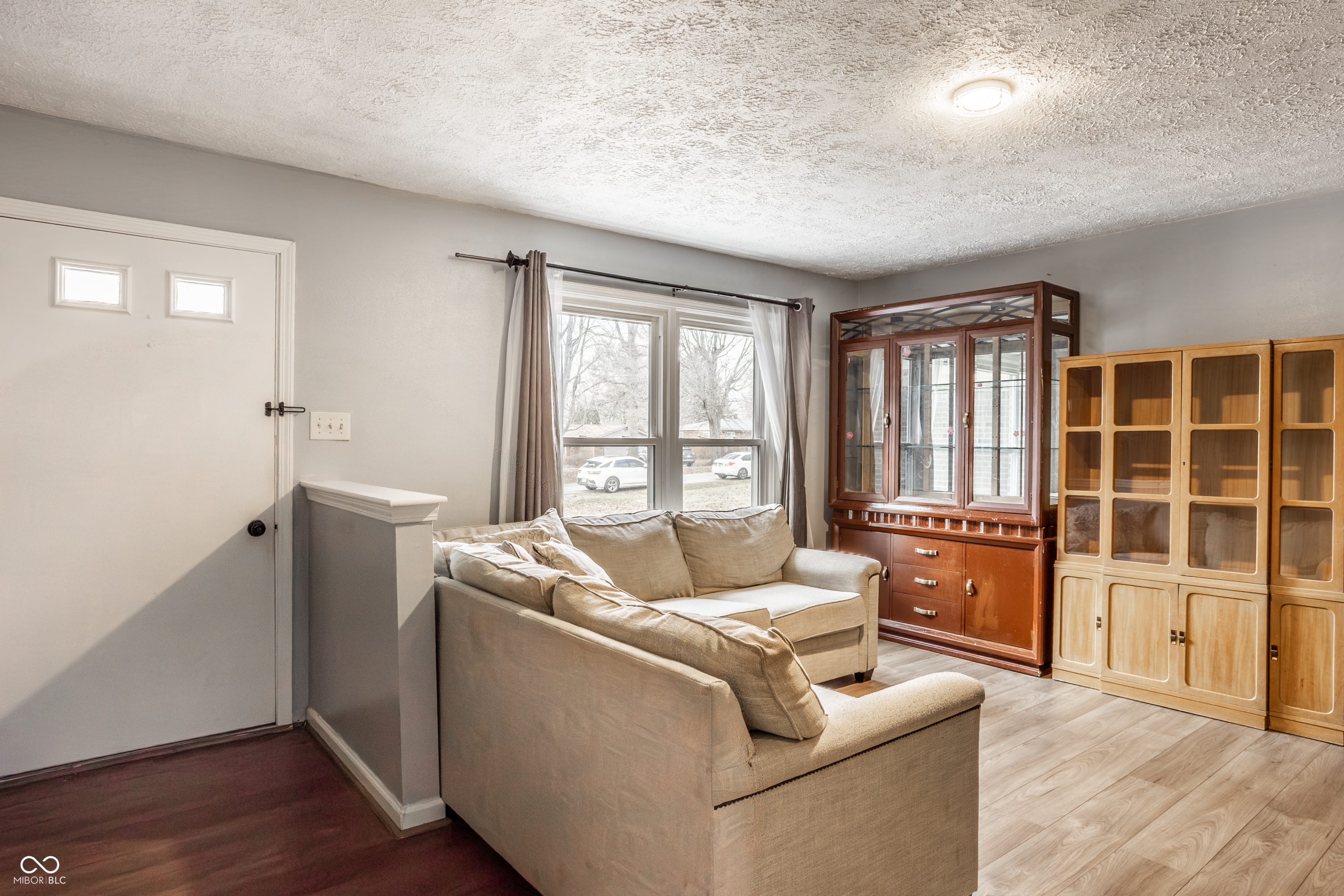 156 Griffin Road Indianapolis, IN 46227 - Photo 5 of 32