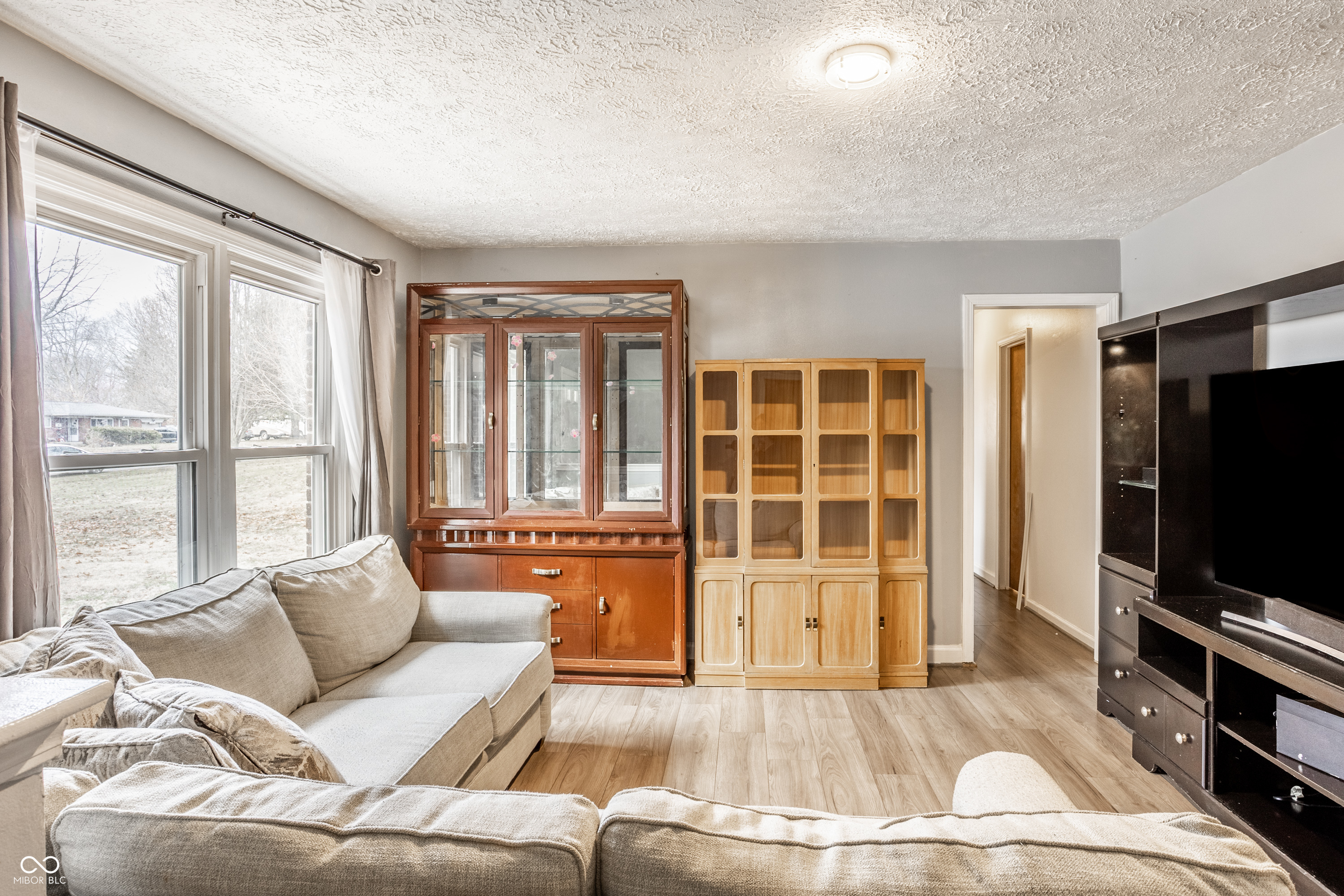 156 Griffin Road Indianapolis, IN 46227 - Photo 7 of 32