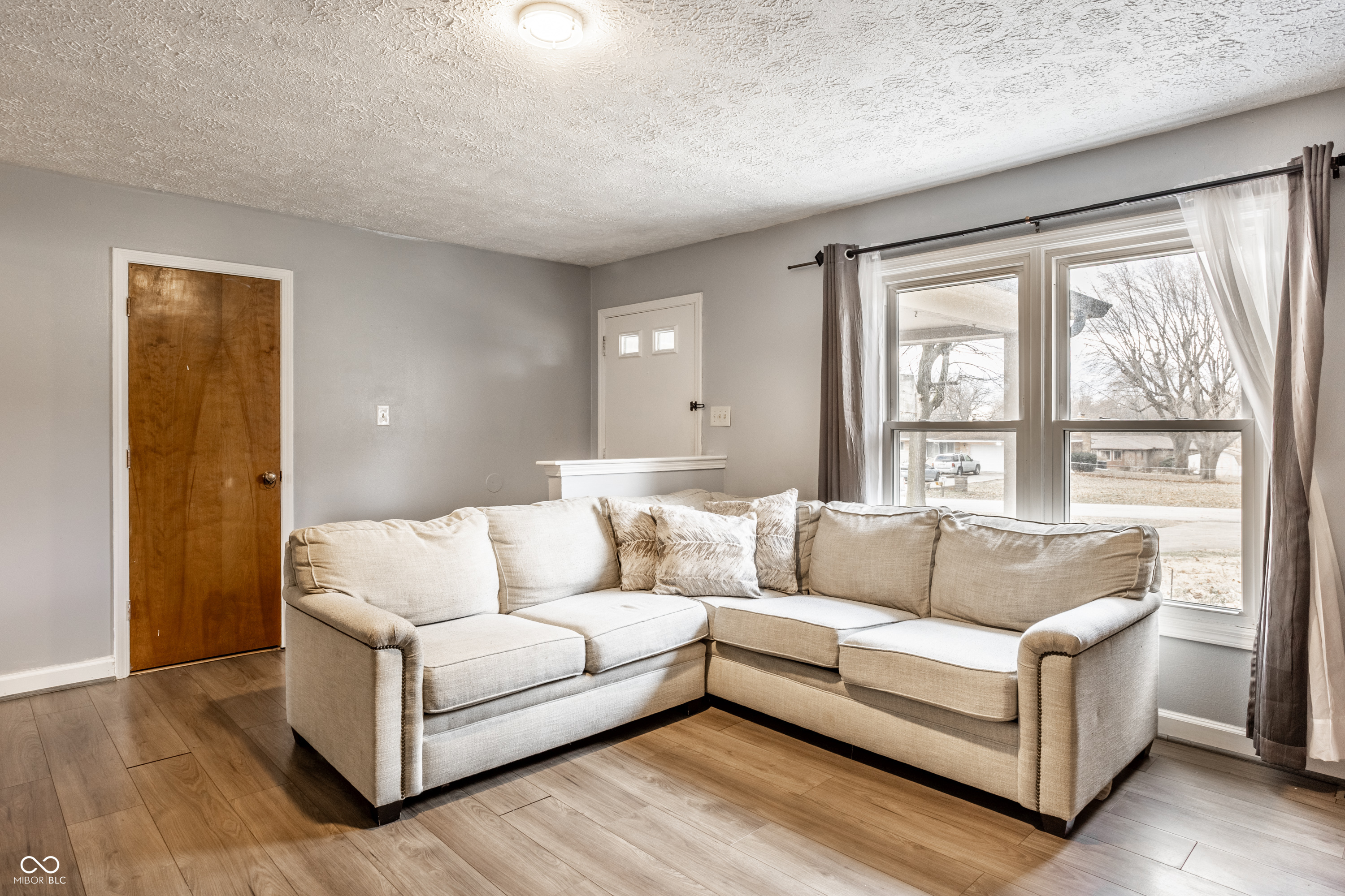 156 Griffin Road Indianapolis, IN 46227 - Photo 8 of 32