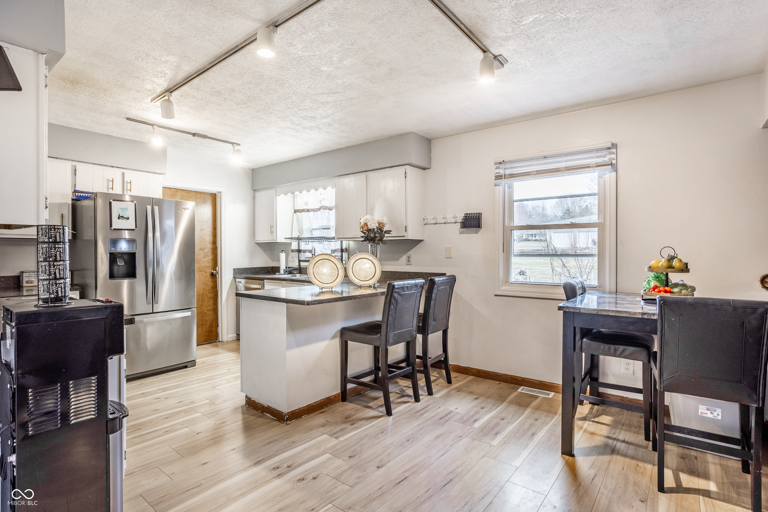 156 Griffin Road Indianapolis, IN 46227 - Photo 9 of 32