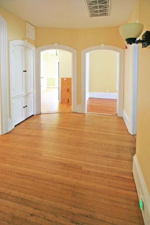 76 Crescent Street, Unit 2 Northampton, MA 01060 - Photo 16 of 25 a view of an empty room with a window