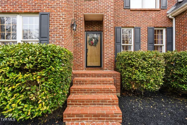 $490,000 | 11515 Frederick Road, Coeburn, VA 24230