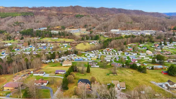 $490,000 | 11515 Frederick Road, Coeburn, VA 24230