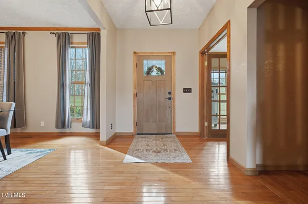 $490,000 | 11515 Frederick Road, Coeburn, VA 24230