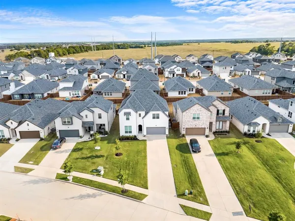 $3,500 | 704 Fencerow Trail, Weston, TX 75009