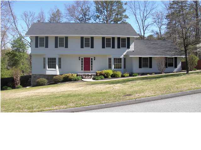 9507 Timberlog Drive Chattanooga, TN 37421 - Photo 1 of 15 Primary Photo