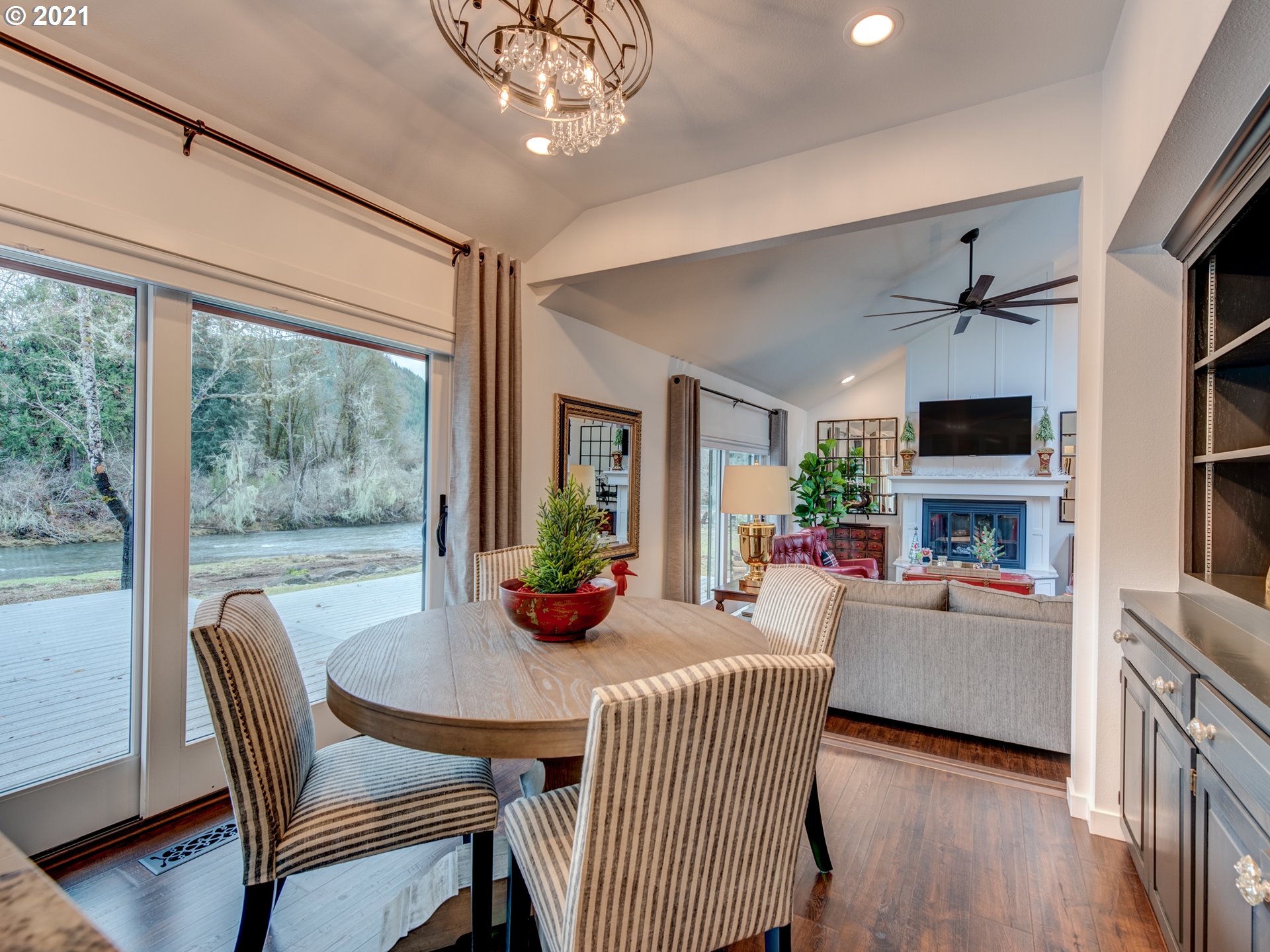 91563 Dearborn Island Road Blue River, OR 97413 - Photo 6 of 31