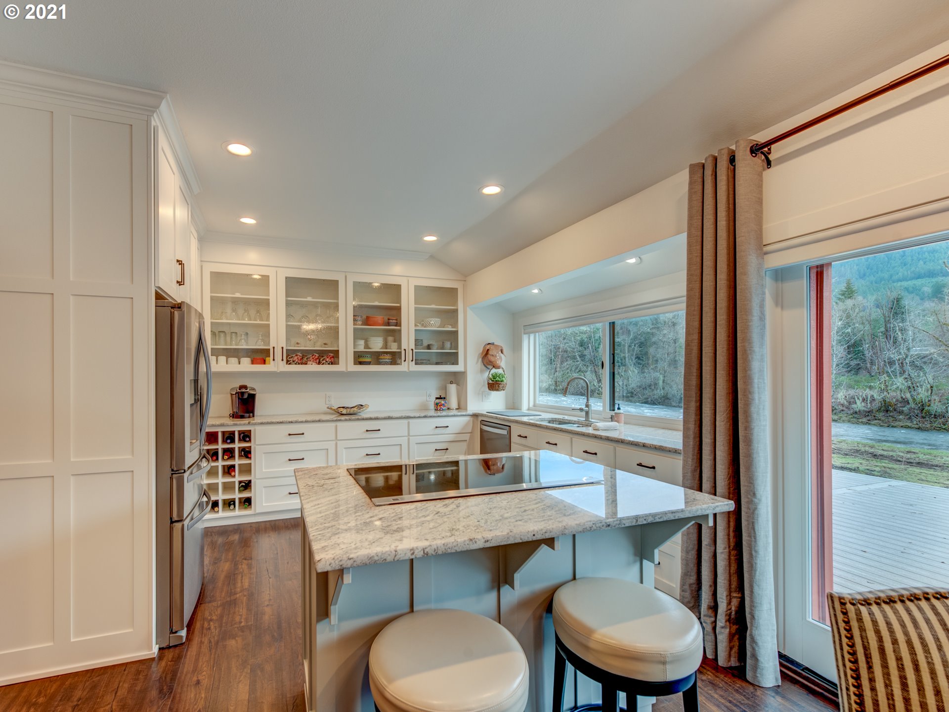 91563 Dearborn Island Road Blue River, OR 97413 - Photo 7 of 31