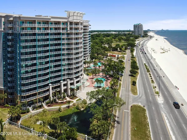 $469,000 | 2230 Beach Drive, Unit 908, Gulfport, MS 39507