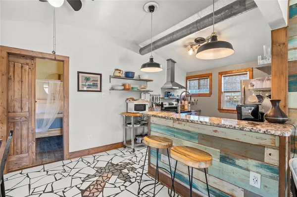$2,000,000 | 1607 Eleventh Street, Port Aransas, TX 78373
