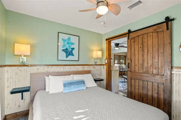$2,000,000 | 1607 Eleventh Street, Port Aransas, TX 78373