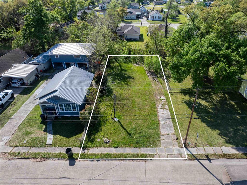 2508 Demarest Street Lake Charles, LA 70601 - Photo 3 of 5