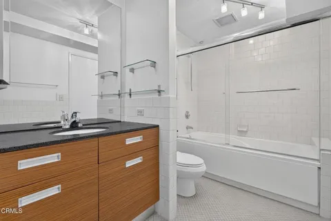 $370,000 | 746 South Los Angeles Street, Unit 809, Los Angeles, CA 90014