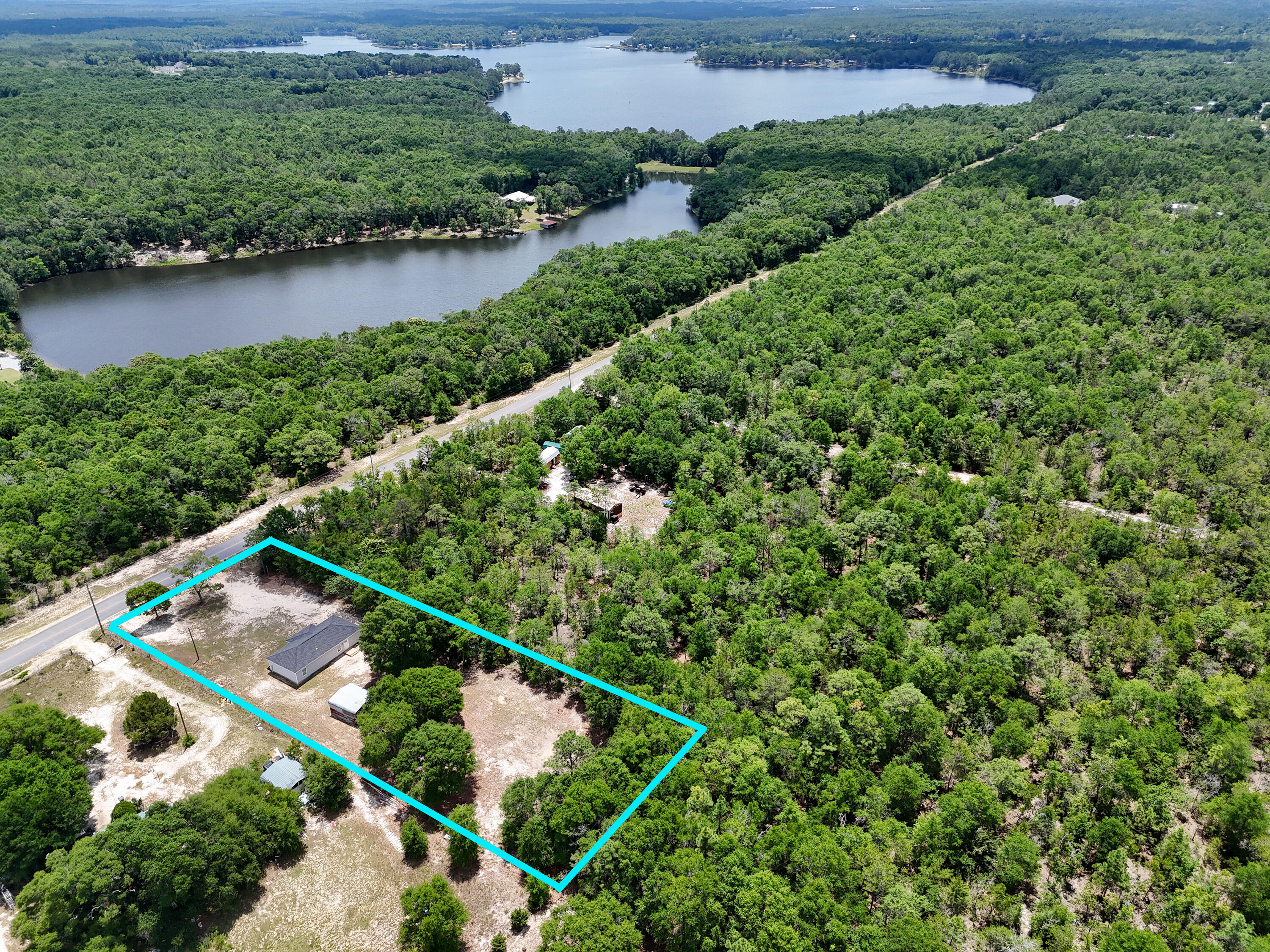 2763 Oakridge Road DeFuniak Springs, FL 32433 - Photo 28 of 39 DJI_20260520011729_0016_D