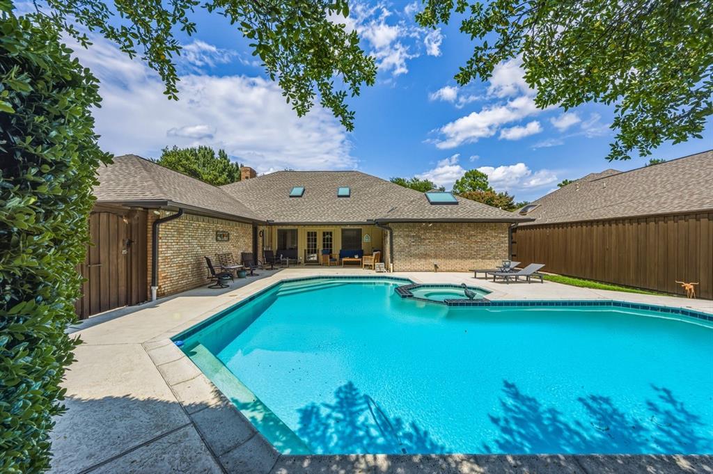 6306 Oakleaf Road Dallas, TX 75248 - Photo 6 of 40