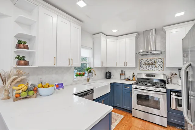 $749,000 | 159 Southside Avenue, Freeport, NY 11520