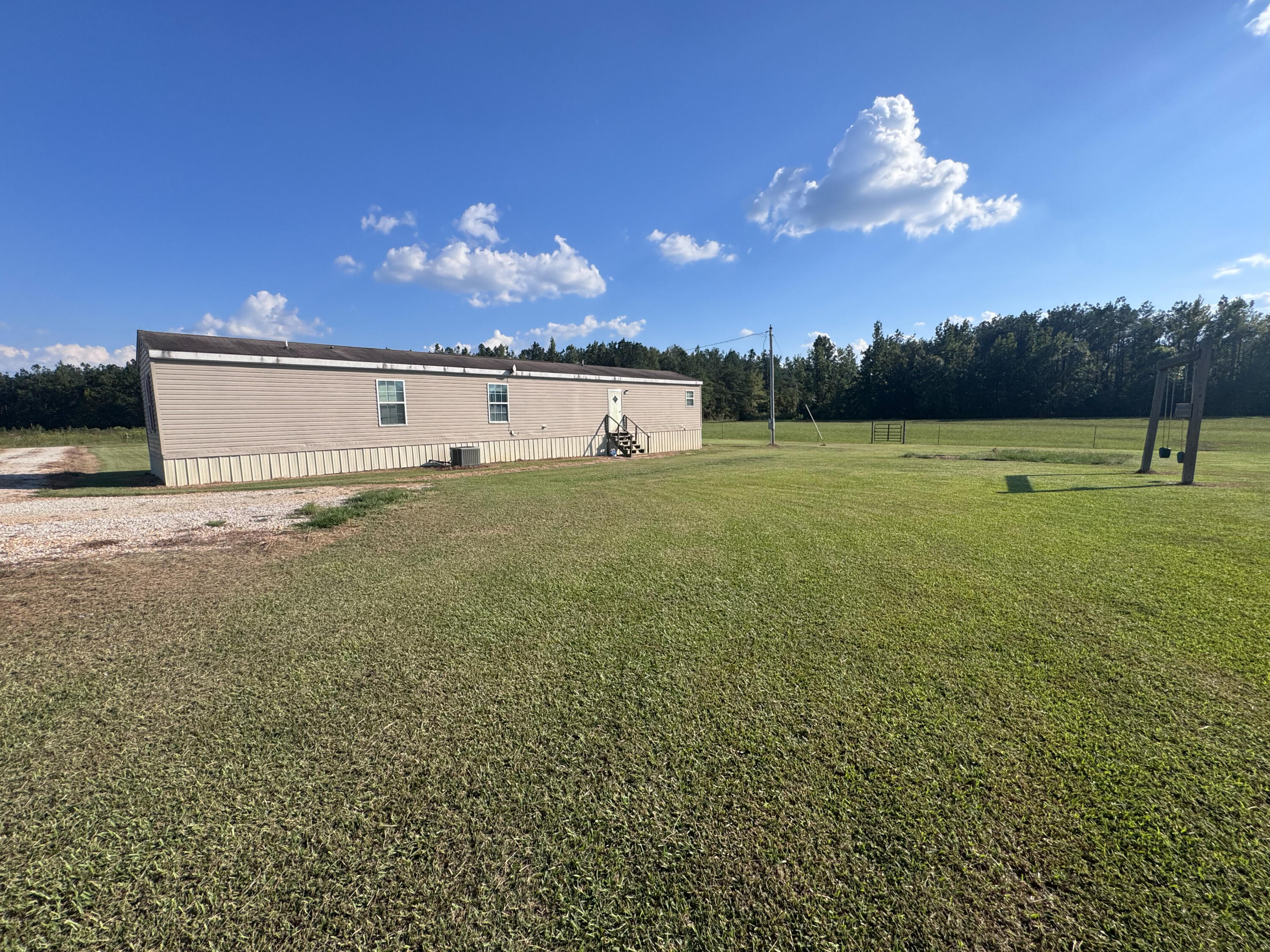 1251 Coleman Road Thaxton, MS 38871 - Photo 25 of 35 Gallery Image 25