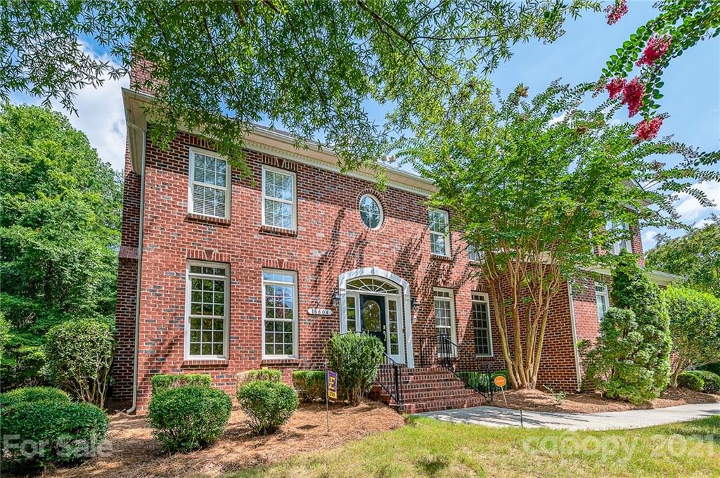 16604 Turtle Point Road Charlotte, NC 28278 - Photo 1 of 48 Gallery Image 1