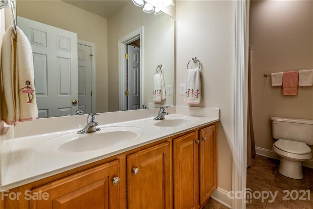 16604 Turtle Point Road Charlotte, NC 28278 - Photo 28 of 48 Gallery Image 28