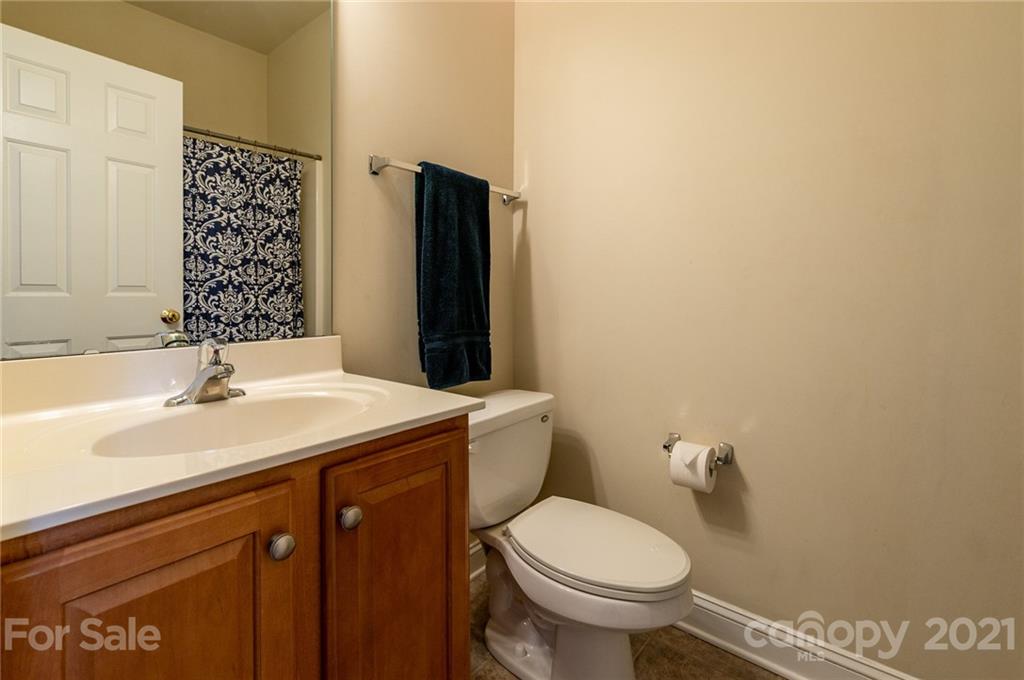 16604 Turtle Point Road Charlotte, NC 28278 - Photo 32 of 48 Gallery Image 32