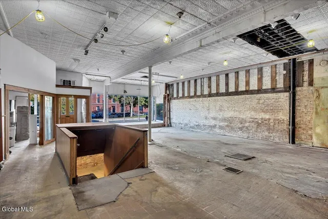 $389,000 | 58-62 King Street, Troy, NY 12180