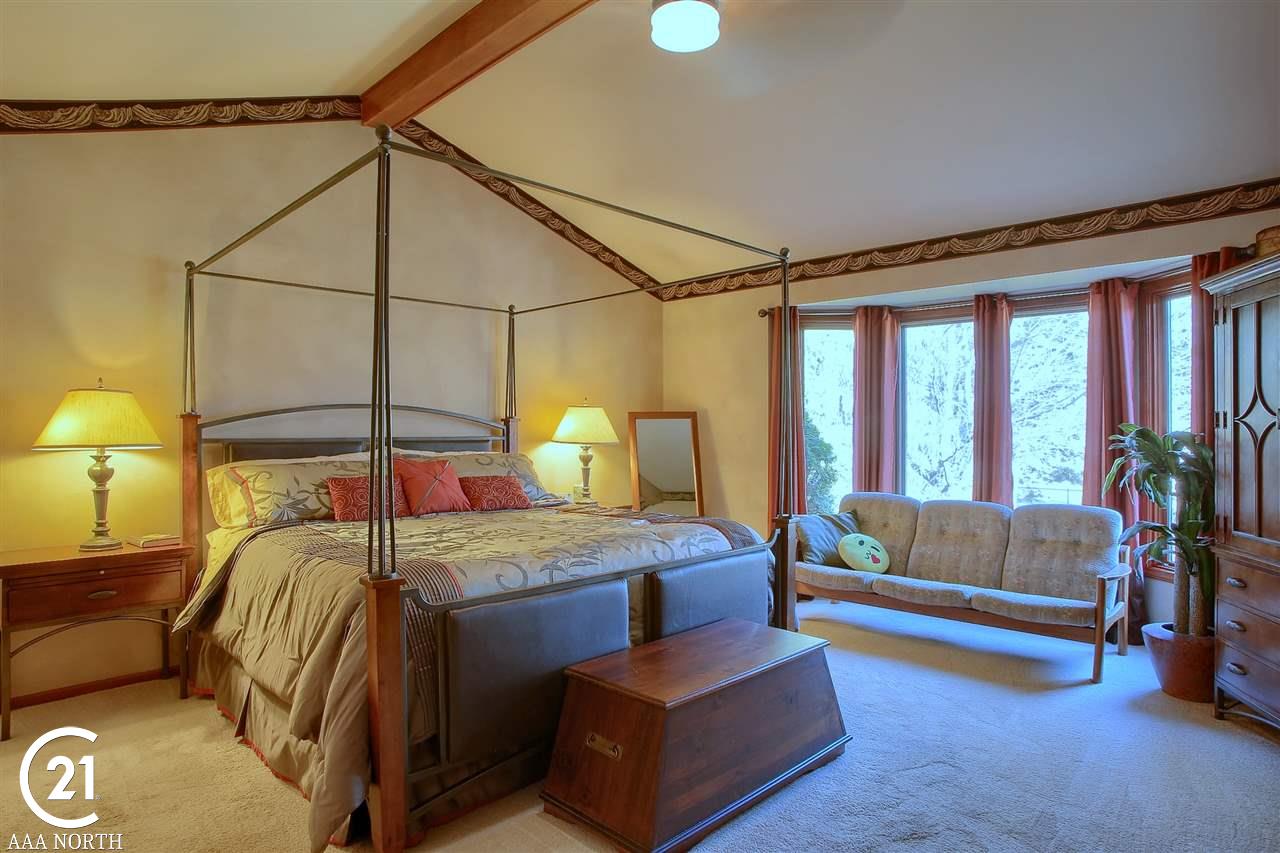 1399 Lakeview Drive Rochester Hills, MI 48306 - Photo 16 of 51