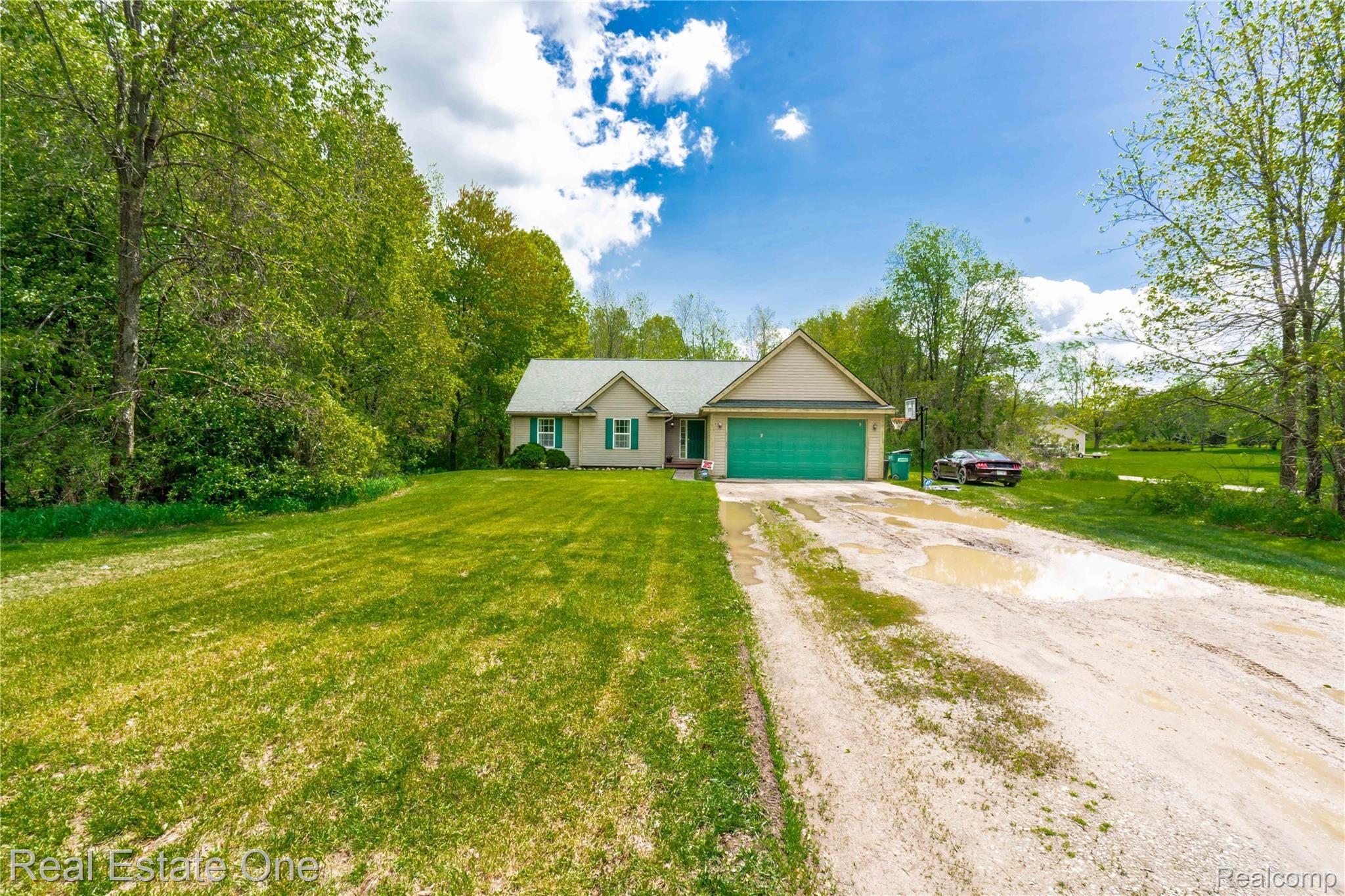 15203 Hawley Road Holly, MI 48442 - Photo 2 of 43 deleted_4.jpg