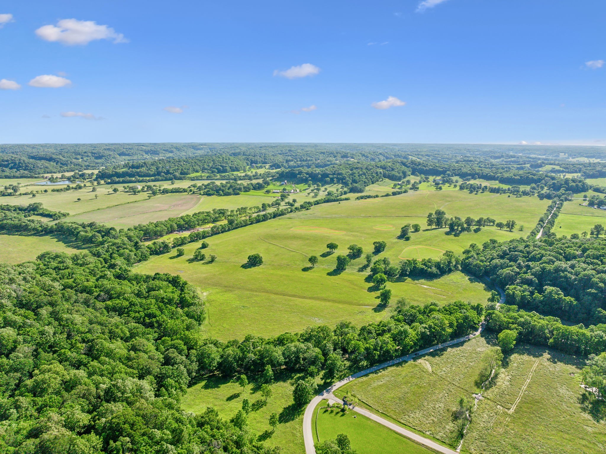3201 Carl Road Franklin, TN 37064 - Photo 41 of 47 a view of a city and an ocean