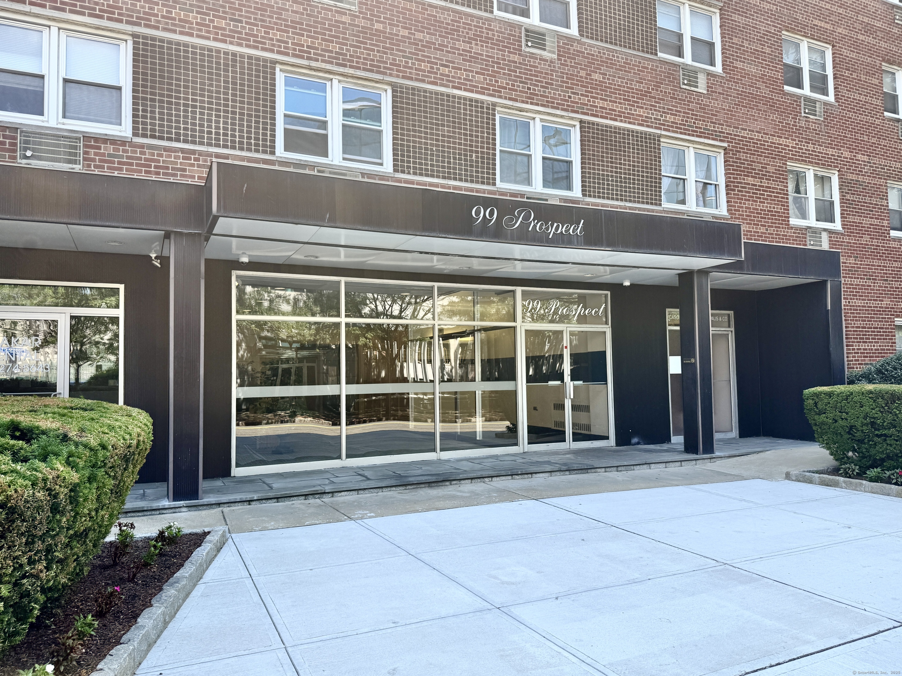 99 Prospect Street, Unit 3G Stamford, CT 06901 - Photo 2 of 6