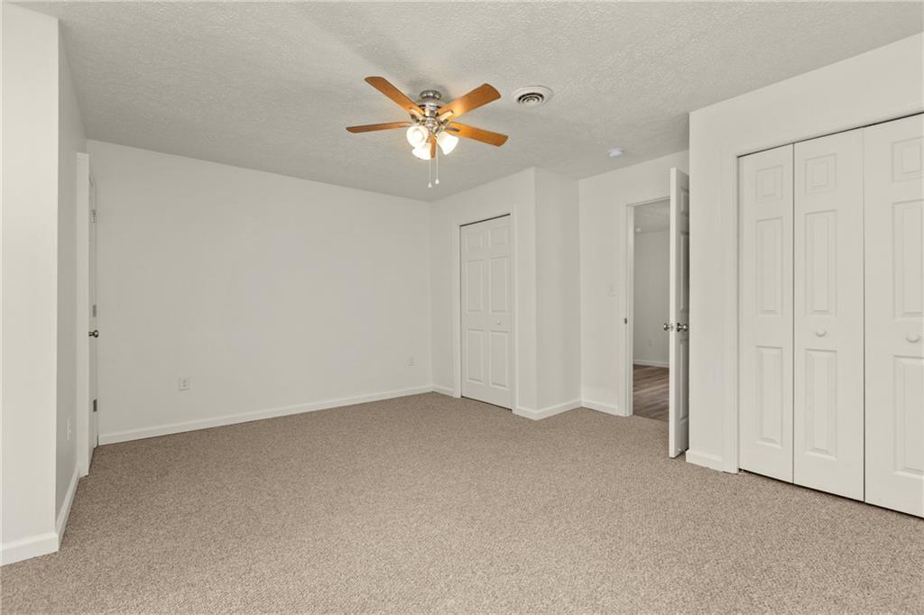 390 Highway 30, Unit B Imperial, PA 15126 - Photo 9 of 13 a view of an empty room