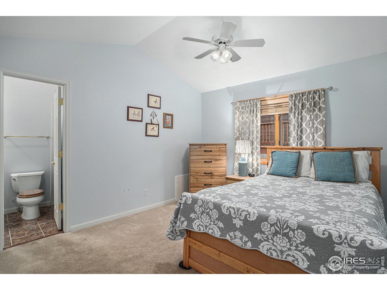 677 Cedar Ridge Circle, Unit 5 Estes Park, CO 80517 - Photo 13 of 20