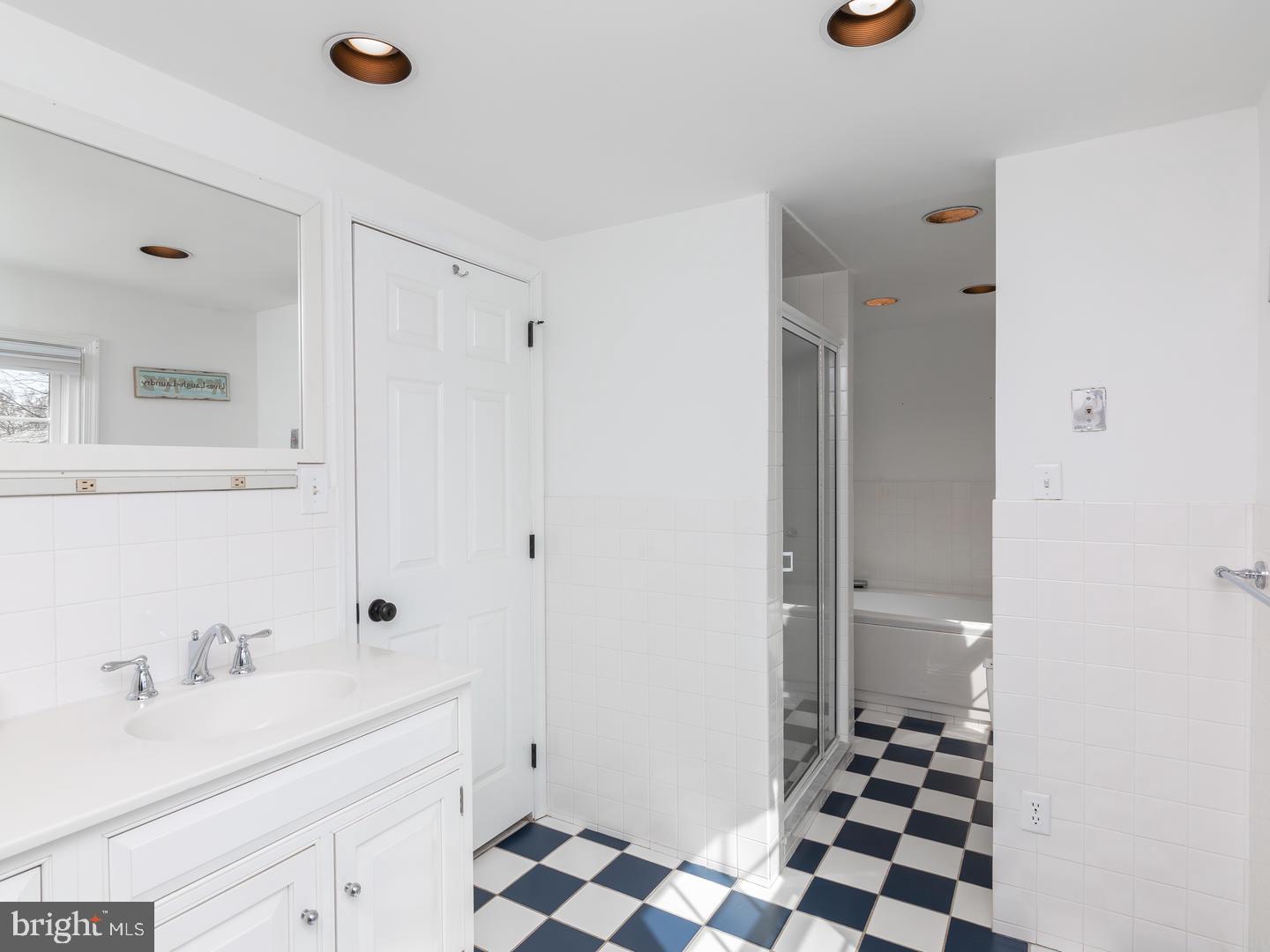 420 Littlebrook Road Berwyn, PA 19312 - Photo 33 of 36 BATH 3