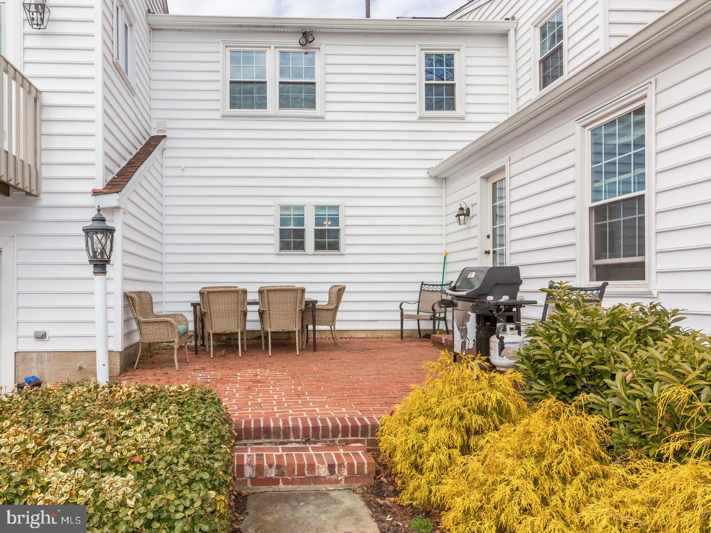 420 Littlebrook Road Berwyn, PA 19312 - Photo 35 of 36 PATIO