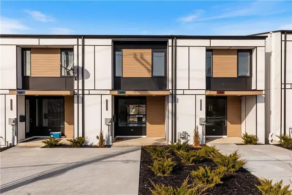 $240,000 | 2119 Rose Street, Pittsburgh, PA 15219