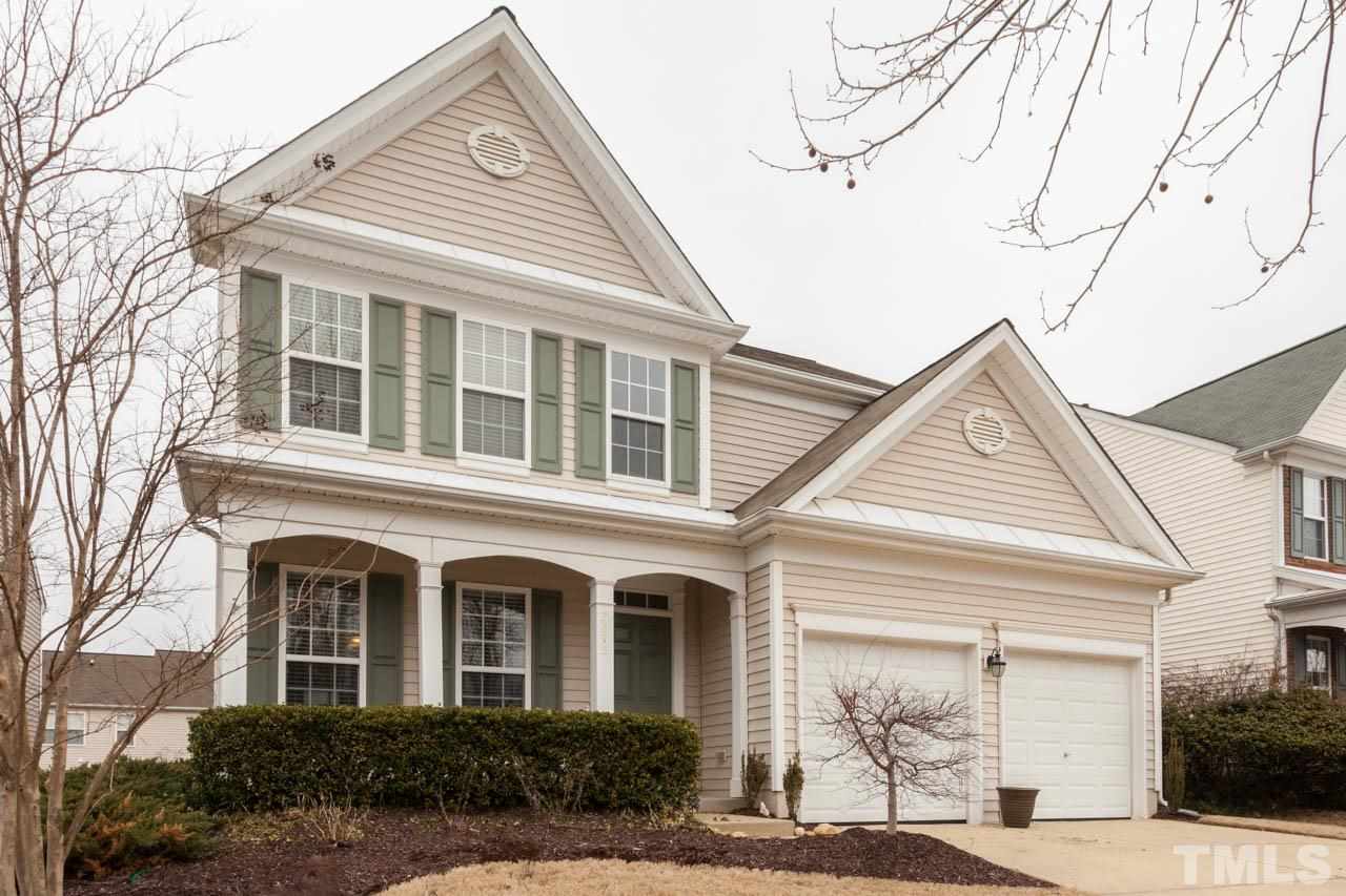 7472 Silver View Lane Raleigh, NC 27613 - Photo 2 of 25 a front view of a house
