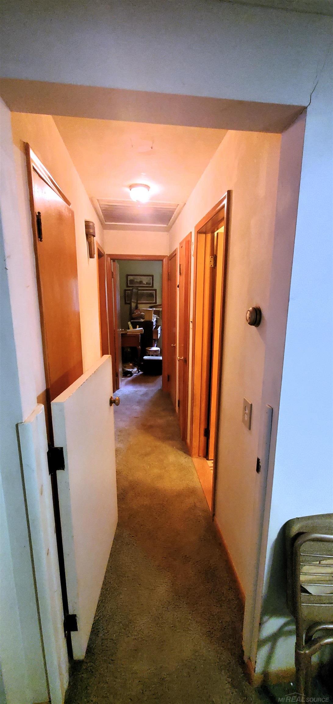 3514 South Livernois Road Rochester, MI 48309 - Photo 37 of 56 50123832-36.JPG
