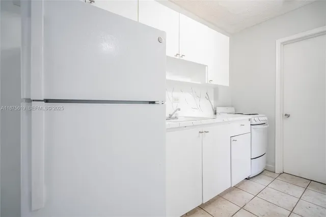 $1,550 | 6650 Miller Drive, Unit 4, South Miami, FL 33155