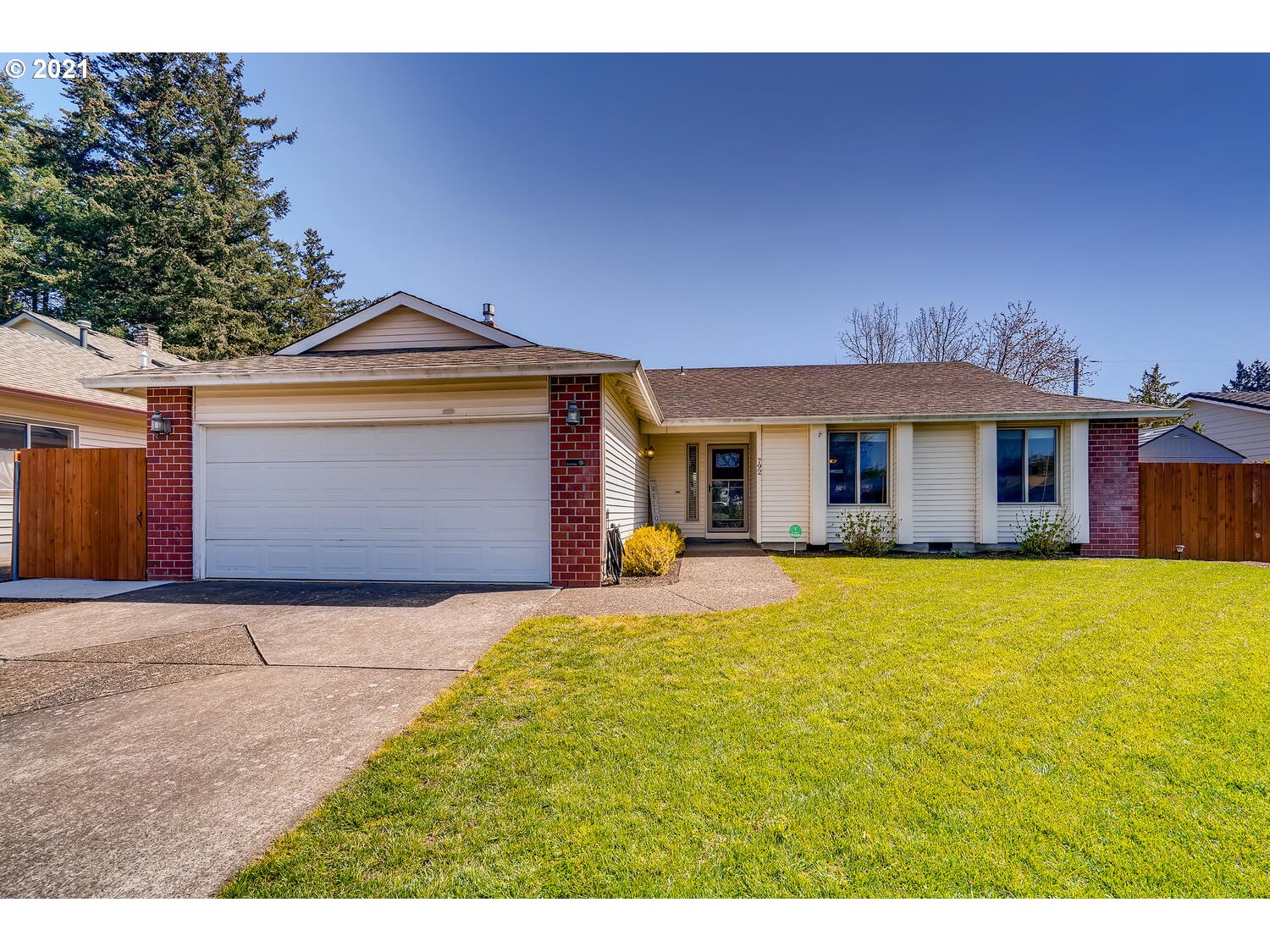792 Southwest Hartley Avenue Gresham, OR 97030 - Photo 1 of 29 Gallery Image 1