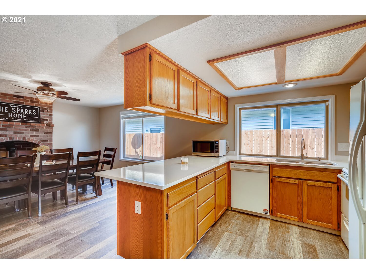 792 Southwest Hartley Avenue Gresham, OR 97030 - Photo 10 of 29 Gallery Image 10