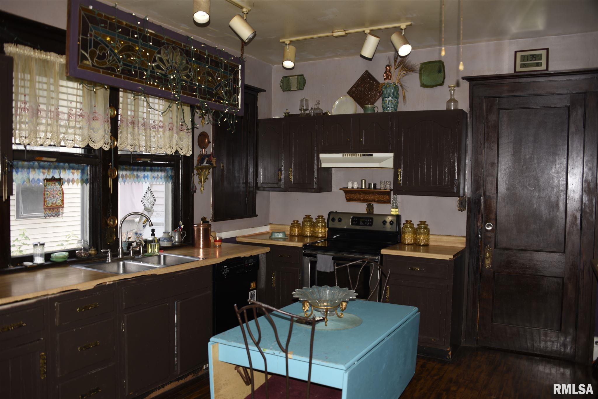 1925 South 6th Street Springfield, IL 62703 - Photo 8 of 18