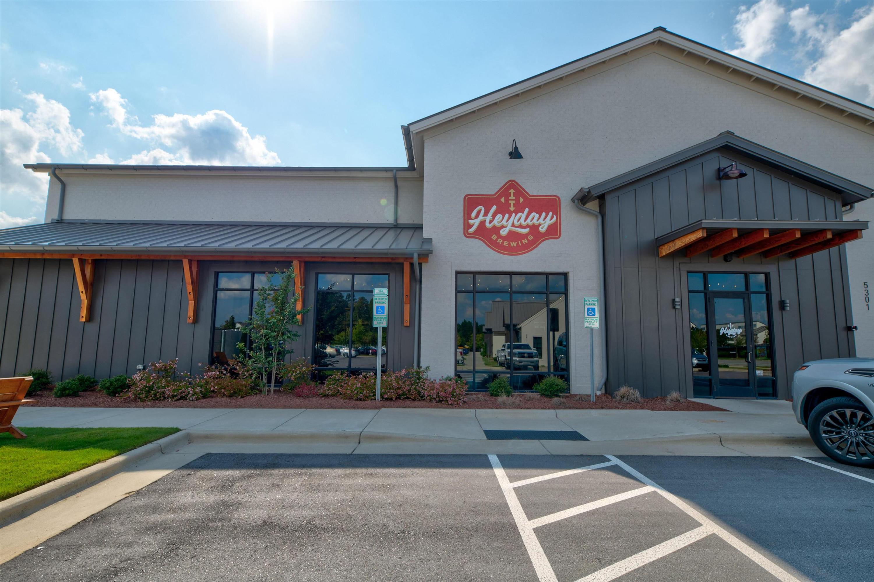 5309 Forsyth Park Street Raleigh, NC 27616 - Photo 39 of 41 Community Restaurant