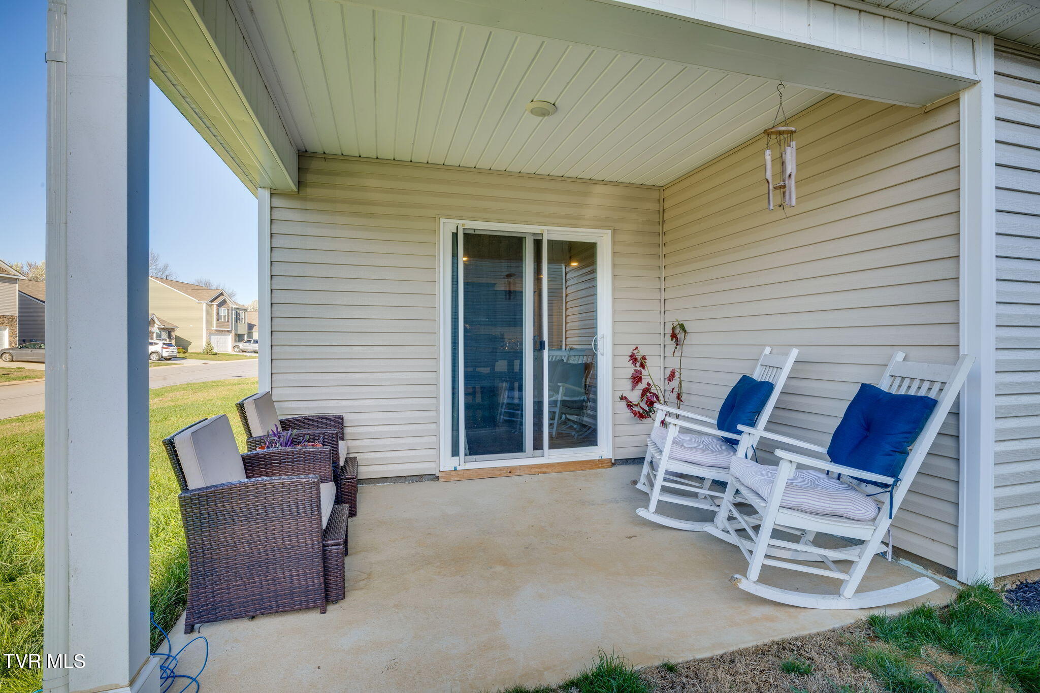 1332 Clark Pt Road Kingsport, TN 37660 - Photo 33 of 42 Back Patio